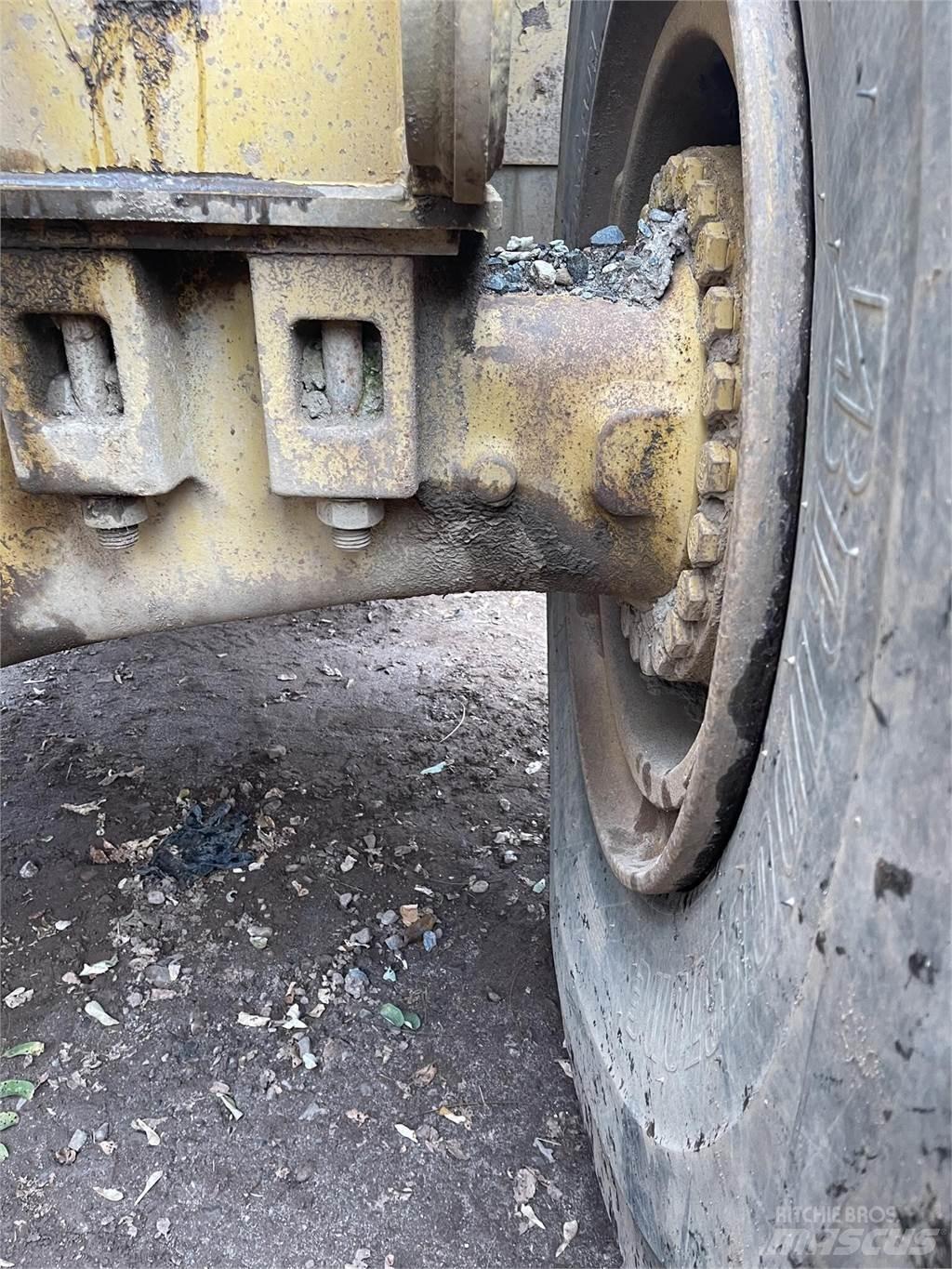CAT 980G Фронтальные погрузчики