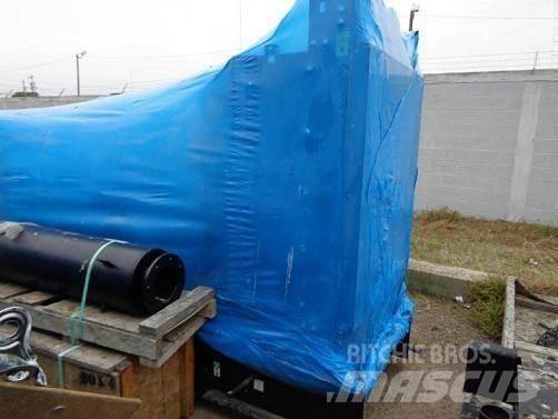 CAT C13 Другие генераторы