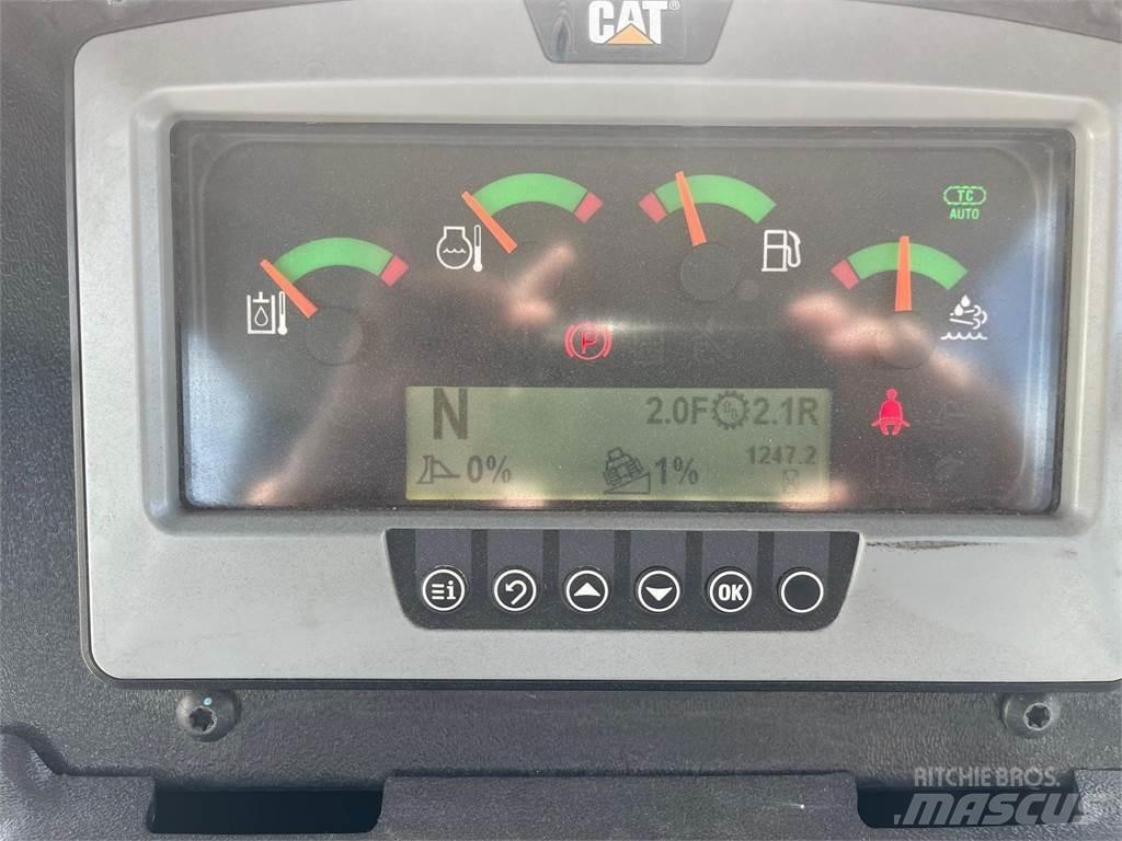 CAT D3K2 LGP Гусеничные бульдозеры