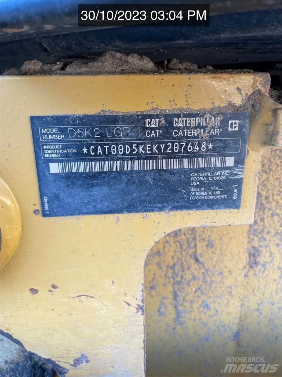 CAT D5K2 LGP Гусеничные бульдозеры
