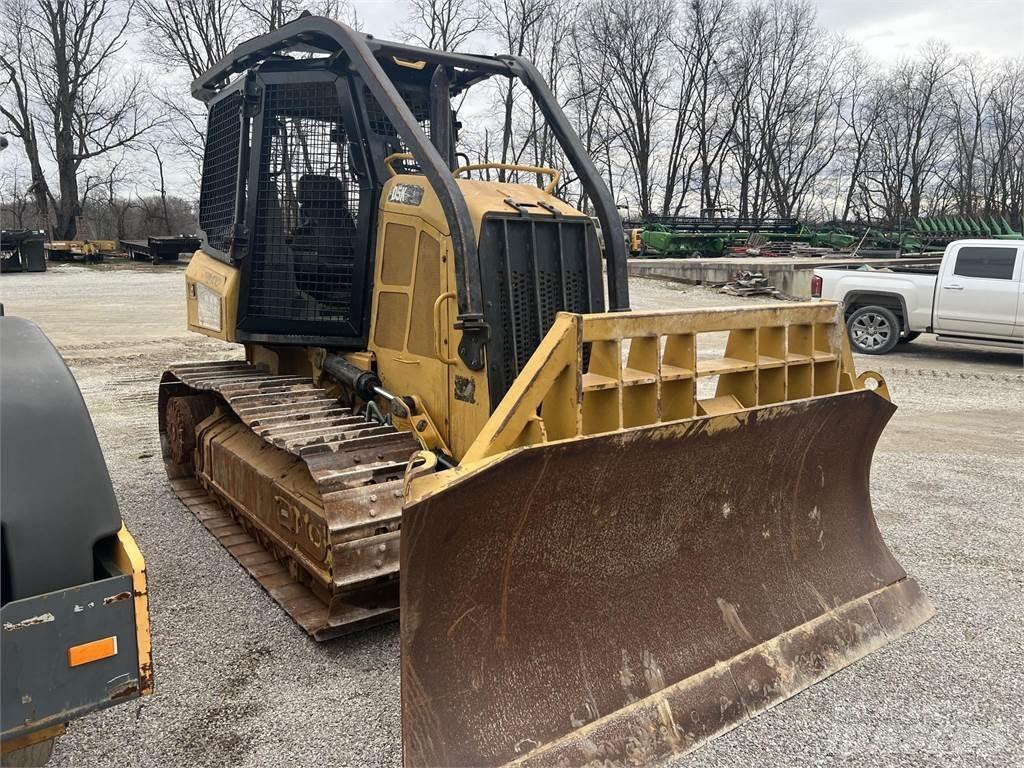 CAT D5K2 XL Гусеничные бульдозеры