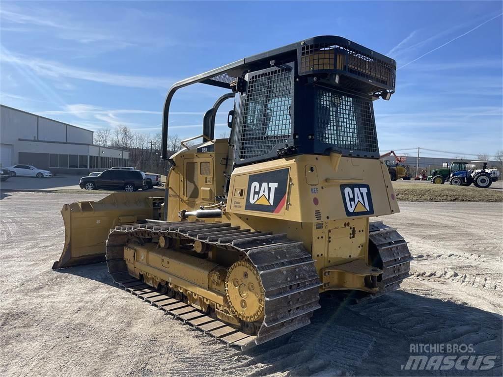 CAT D6K2 LGP Гусеничные бульдозеры