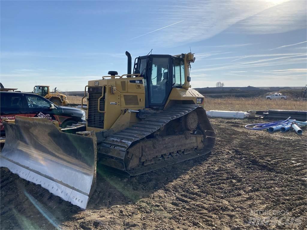 CAT D6N LGP Гусеничные бульдозеры