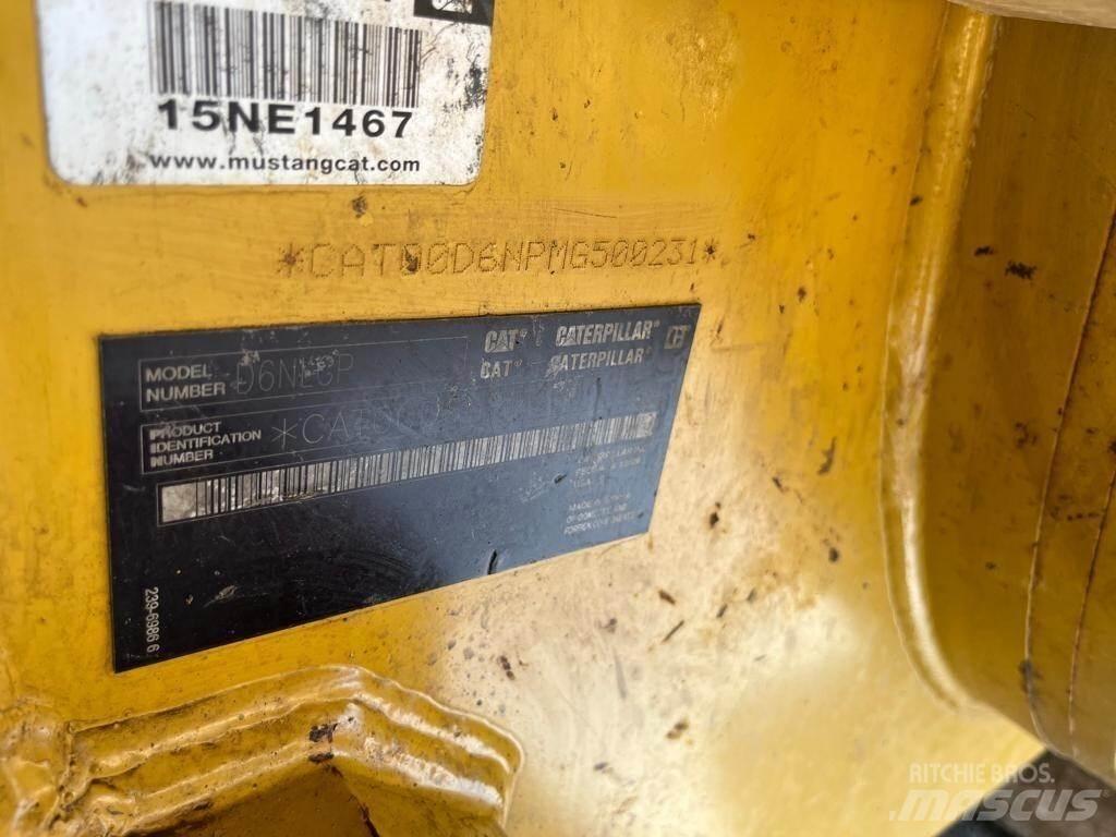 CAT D6N LGP Гусеничные бульдозеры