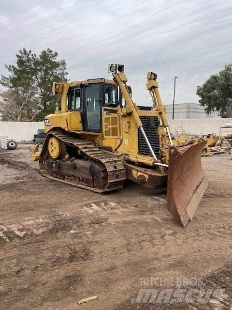 CAT D6T XW Гусеничные бульдозеры