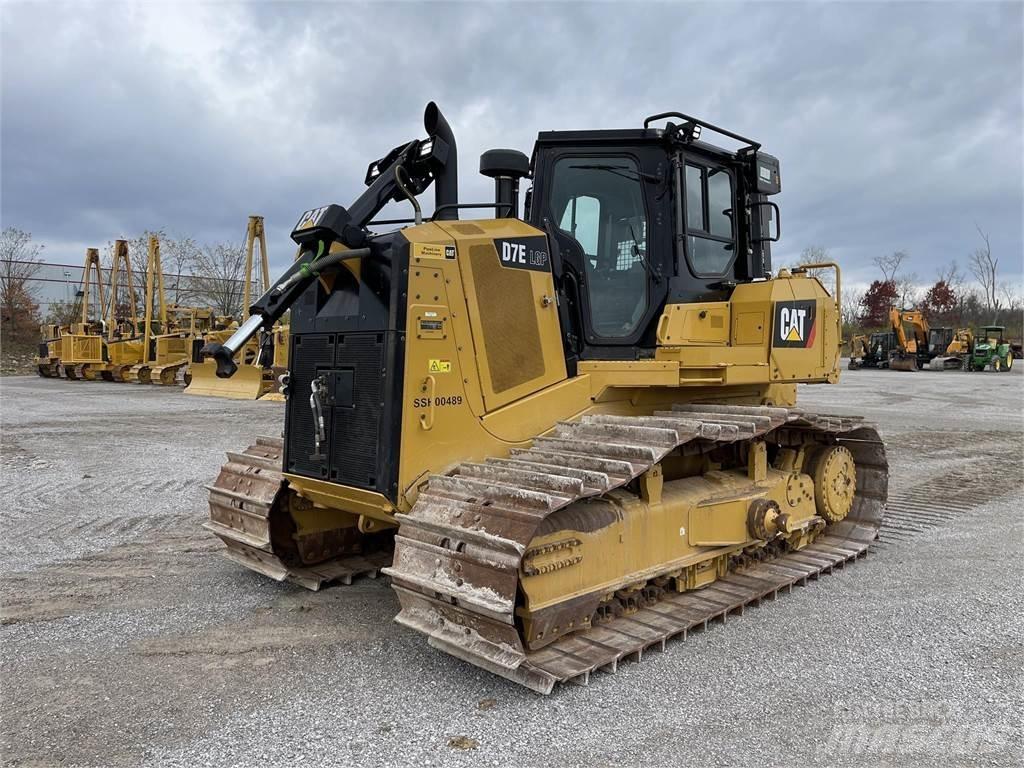 CAT D7E LGP Гусеничные бульдозеры
