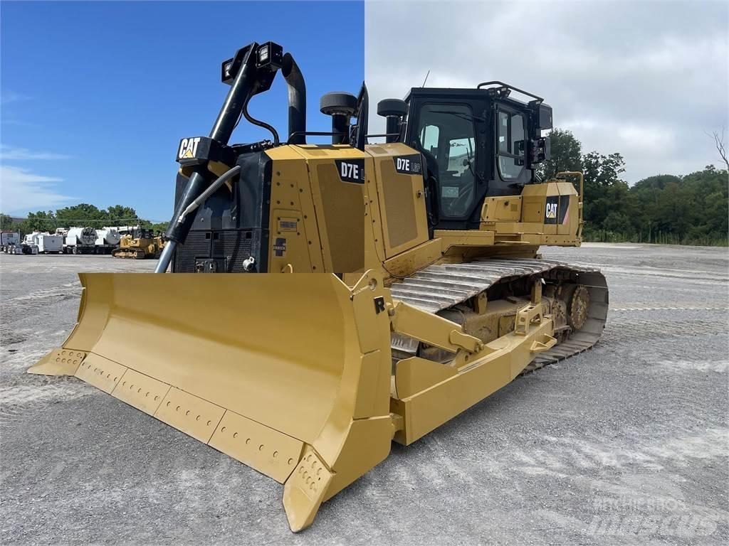 CAT D7E LGP Гусеничные бульдозеры