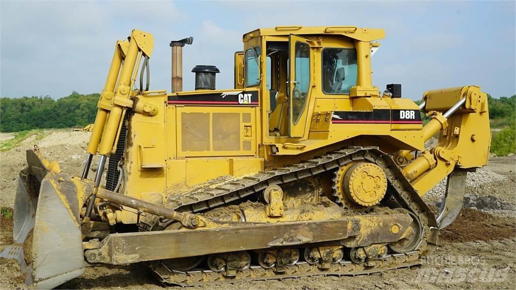 CAT D8R Гусеничные бульдозеры