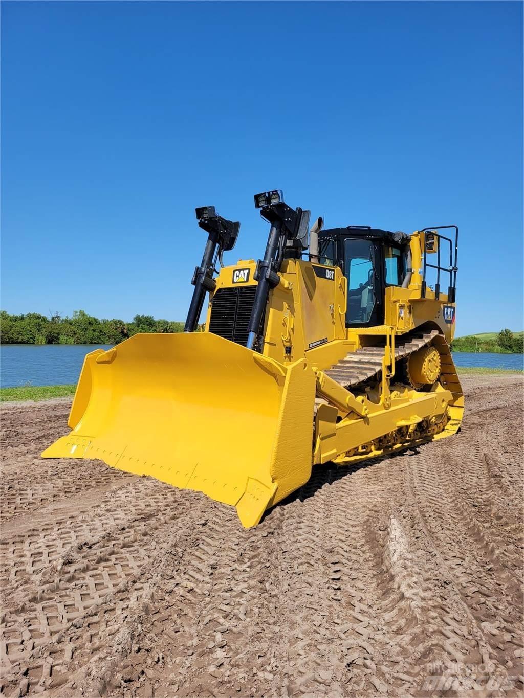 CAT D8T Гусеничные бульдозеры