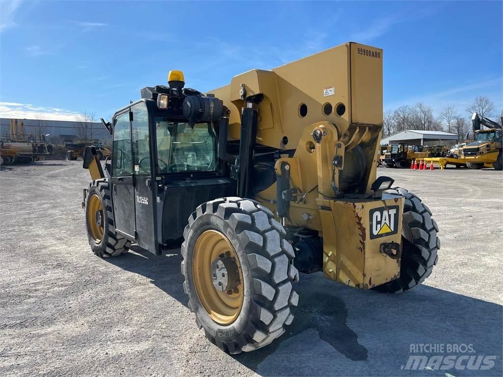 CAT TL1255C Телескопические погрузчики