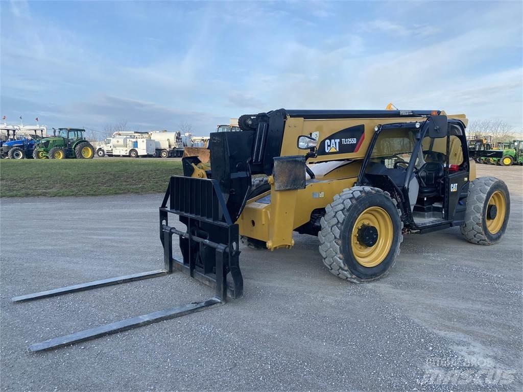 CAT TL1255D Телескопические погрузчики