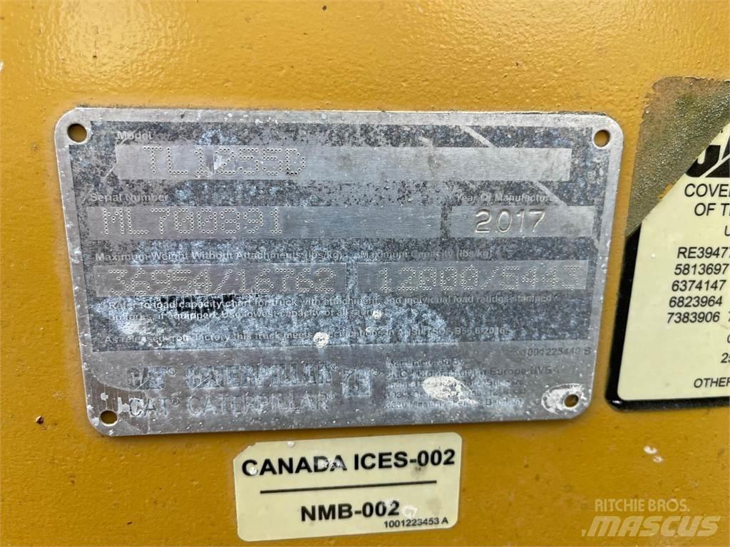 CAT TL1255D Телескопические погрузчики