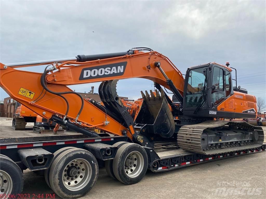 Develon DX255 LC-7 Гусеничные экскаваторы