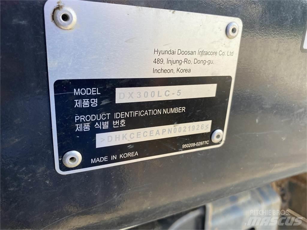 Develon DX300 LC-5 Гусеничные экскаваторы