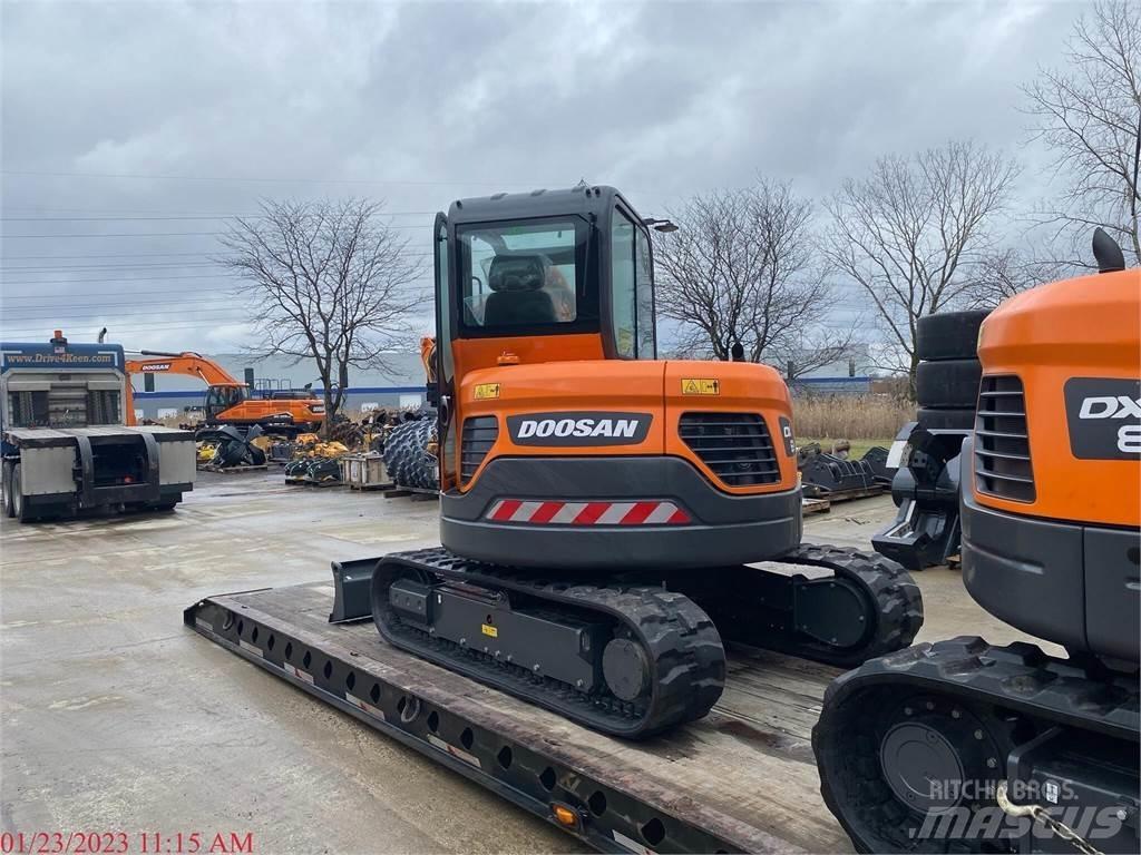 Develon DX62R-3 Гусеничные экскаваторы