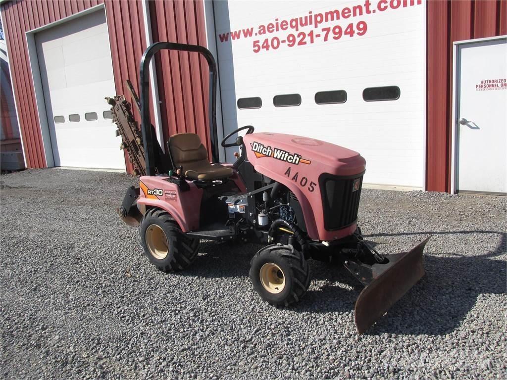 Ditch Witch RT30 Траншеекопатели
