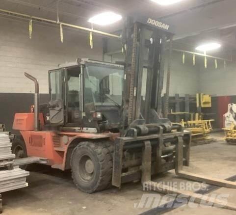 Doosan D160S-7 Другие складские механизмы