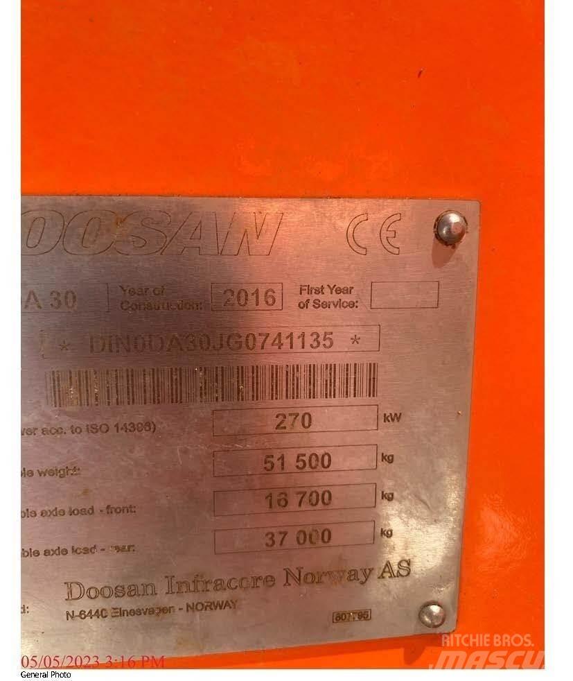 Doosan DA30 Шарнирно-сочленённые самосвалы