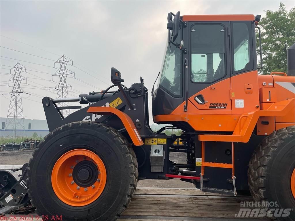 Doosan DL250-5 Фронтальные погрузчики