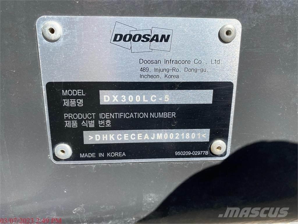 Doosan DX300 LC-5 Перегружатели металлолома/промышленные погрузчики
