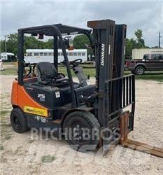 Doosan G25P-5 Другие складские механизмы