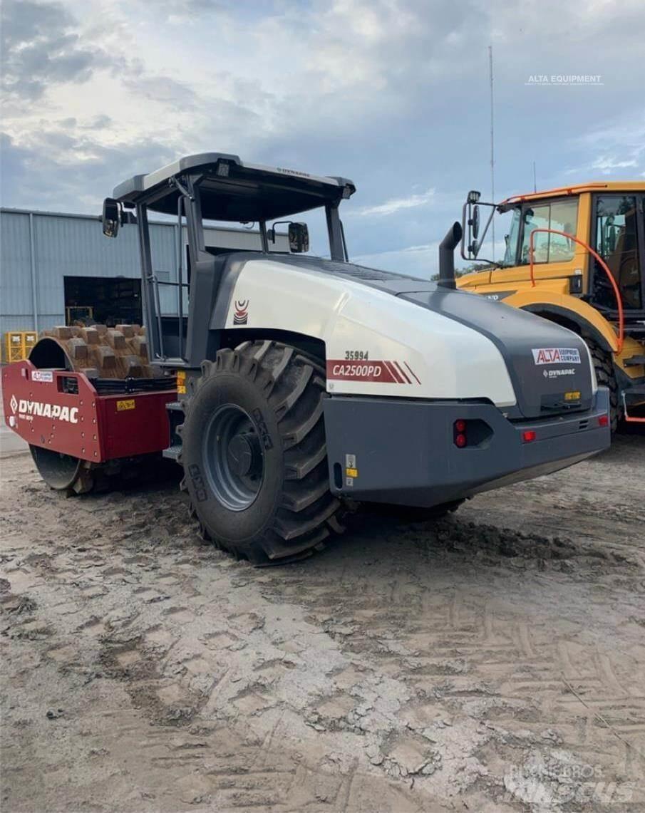 Dynapac CA2500PD Уплотнители для закладки отходов