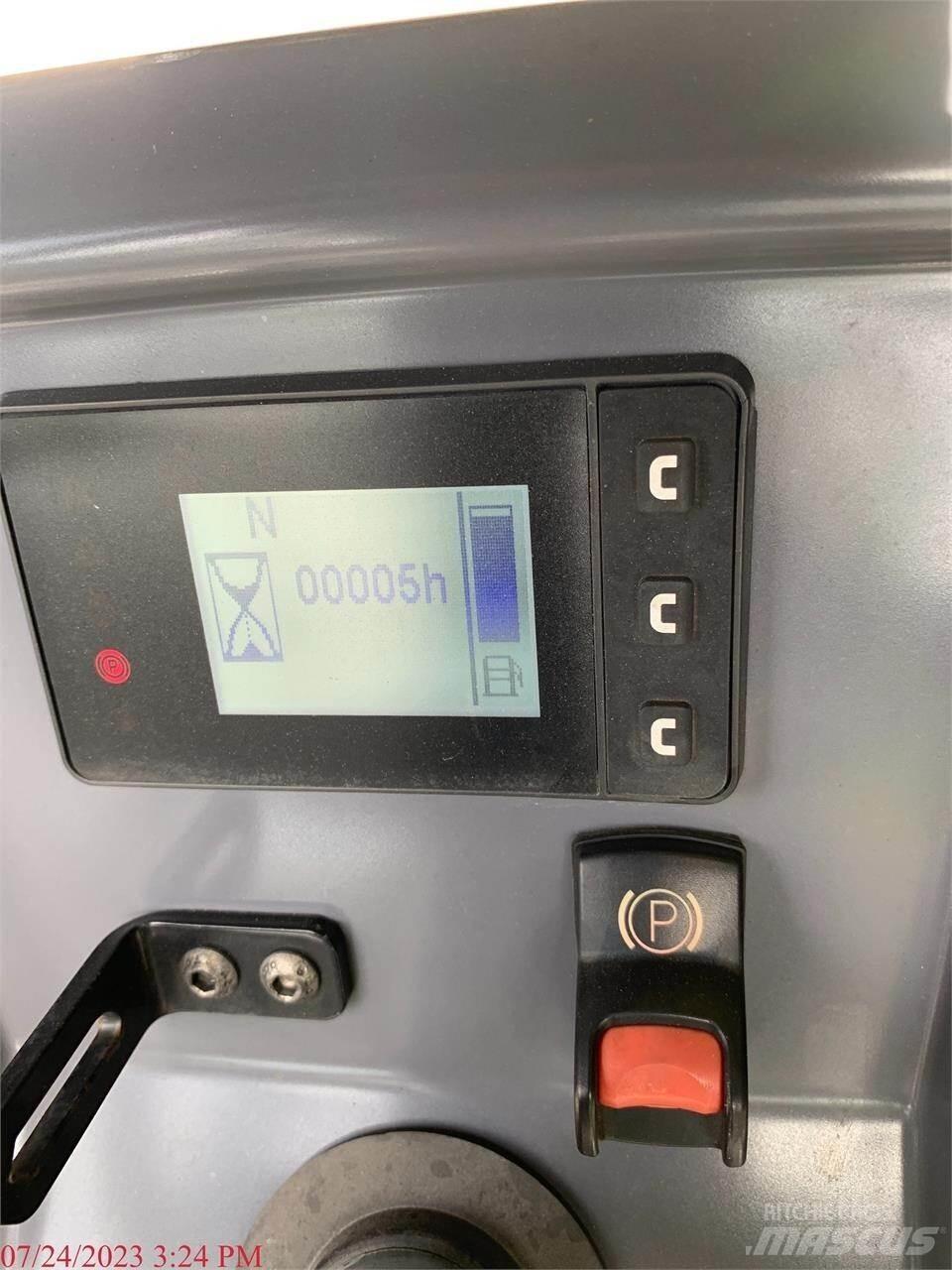 Dynapac CC1200 VI Катки тротуарные