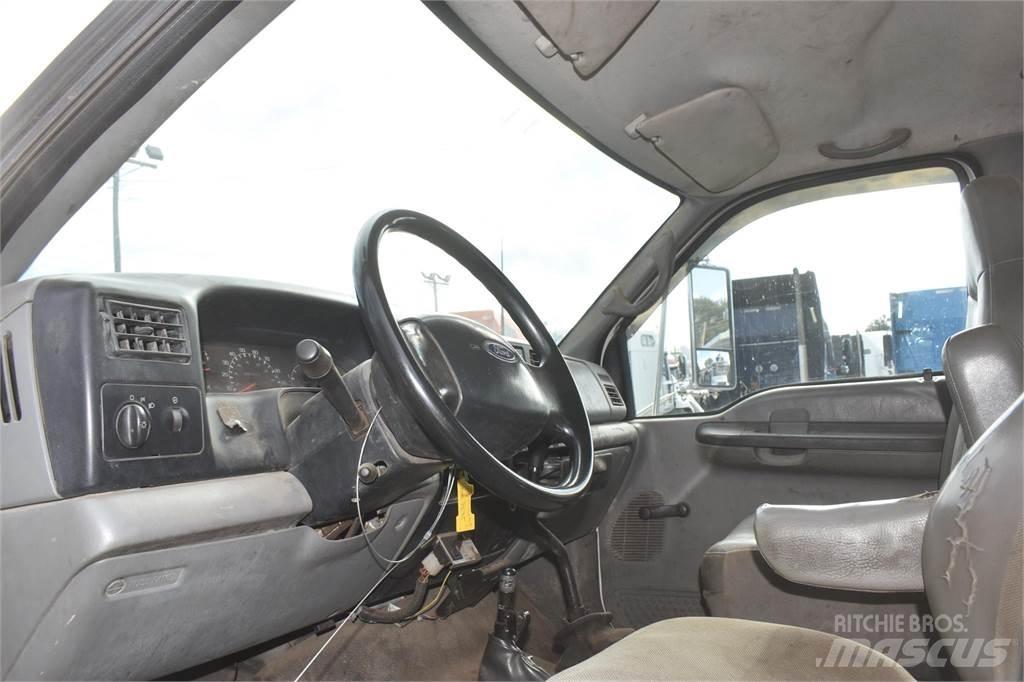 Ford F650 Комбинированные дорожные машины