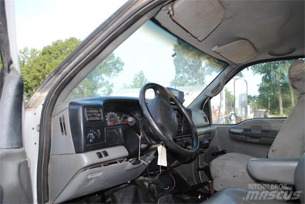 Ford F650 Комбинированные дорожные машины