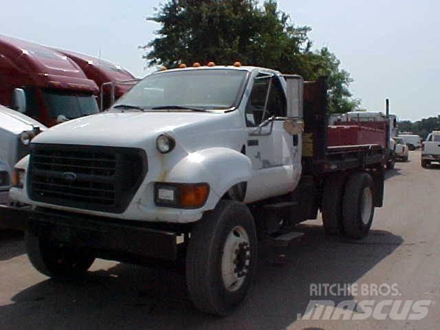 Ford F750 Грузовики-Самосвалы