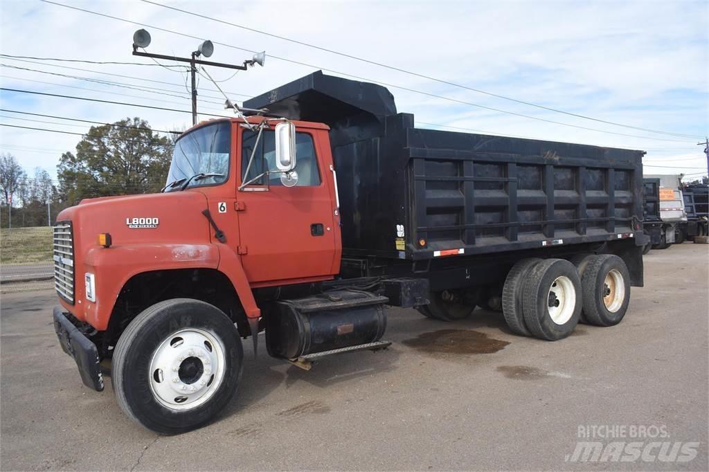 Ford L8000 Грузовики-Самосвалы