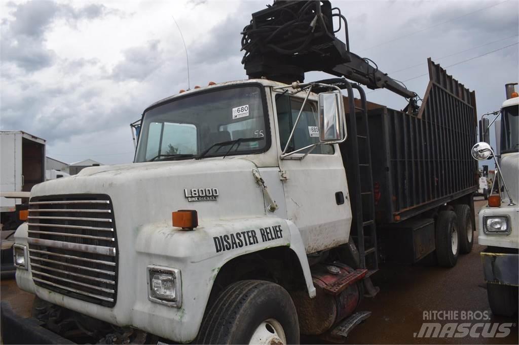 Ford L8000 Автомобильные краны