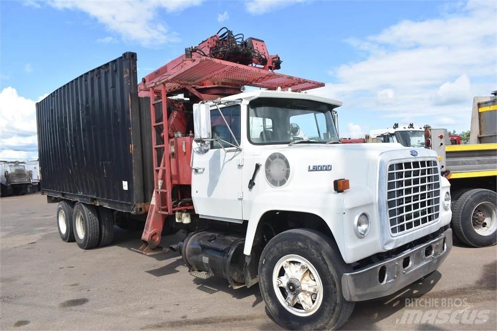 Ford L9000 Автомобильные краны