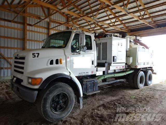 Ford LT9501 Грузовики-цистерны