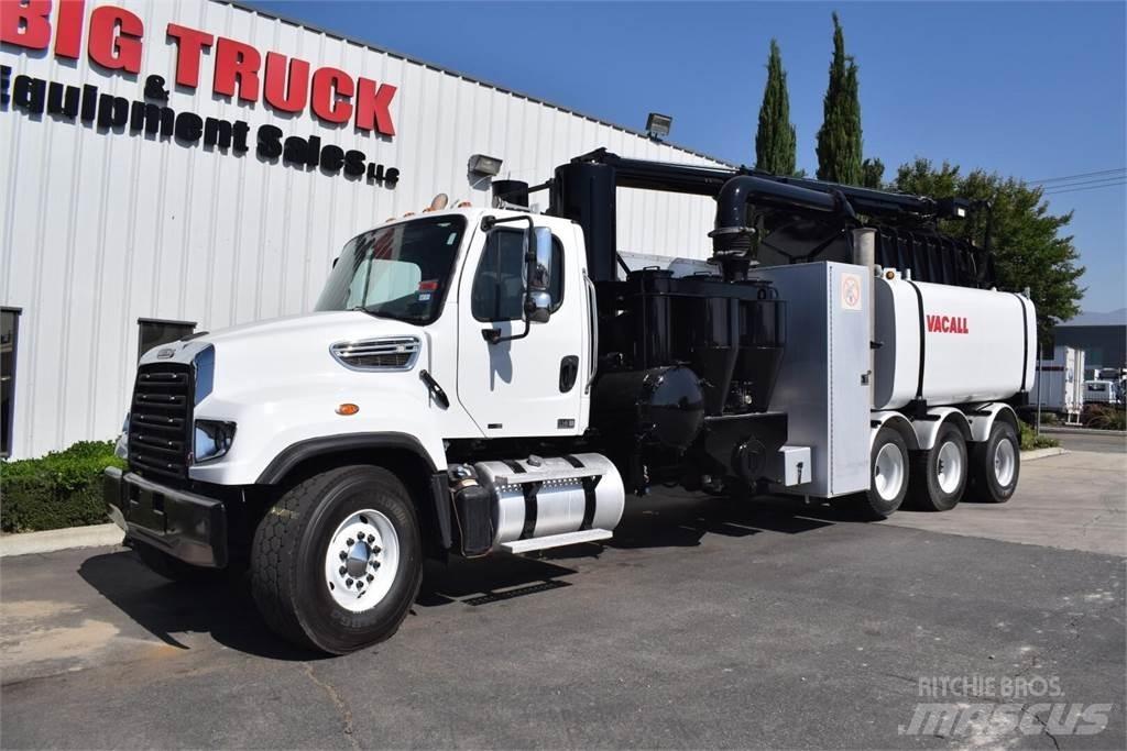 Freightliner 114SD Грузовики-цистерны
