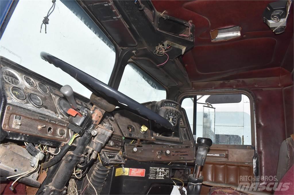 Freightliner MB80 Грузовики-Самосвалы