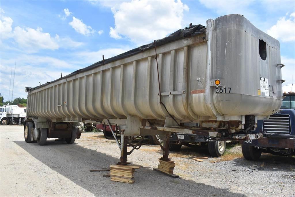 Fruehauf  Самосвальные прицепы