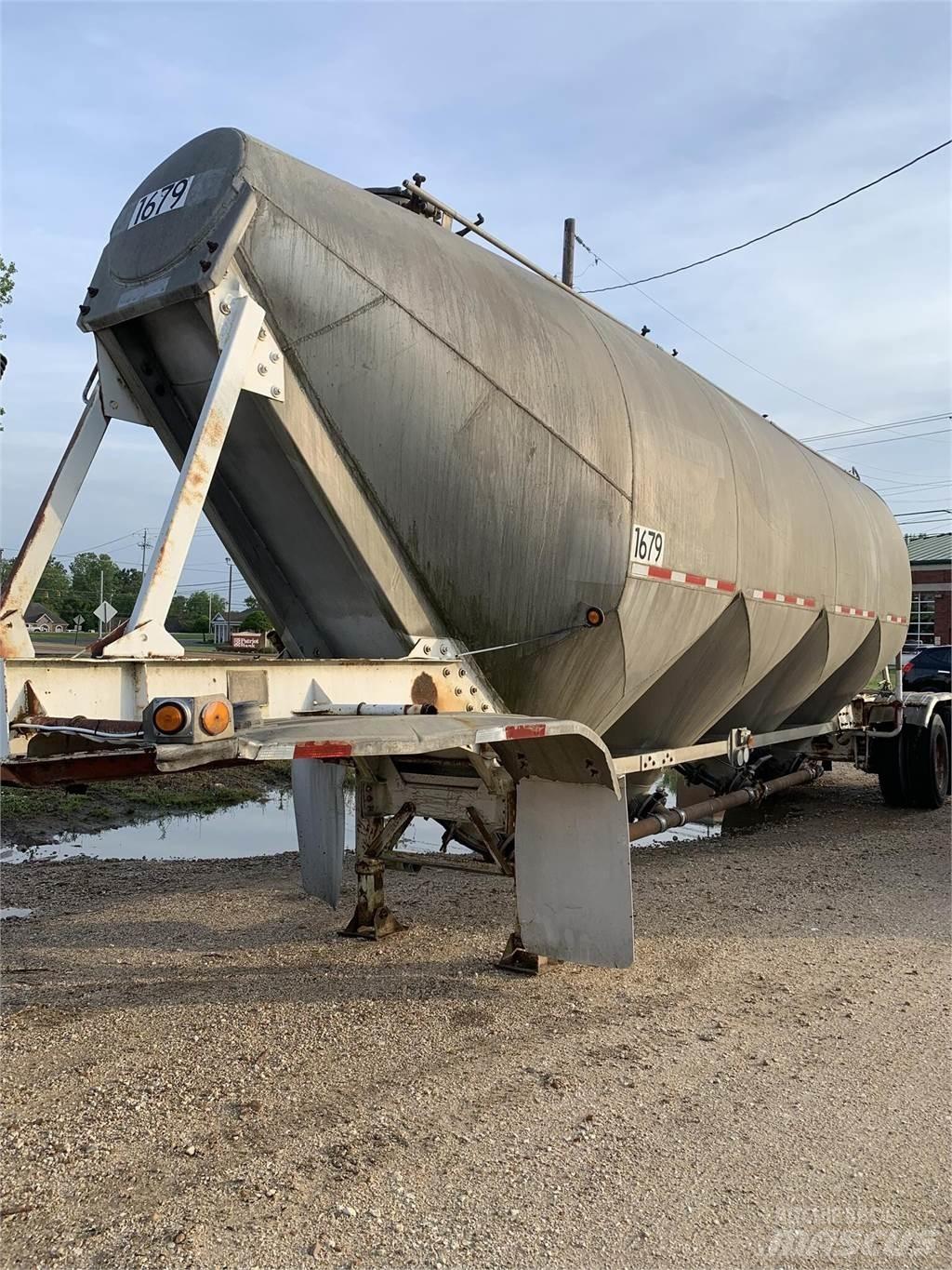 Fruehauf  Прицепы-цистерны