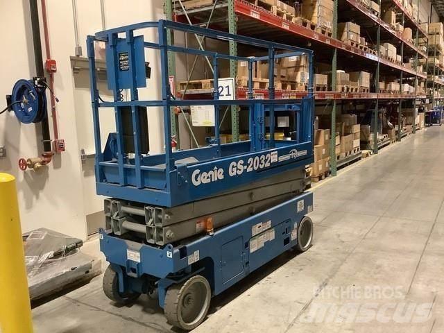 Genie GS2032 Ножничные подъемники