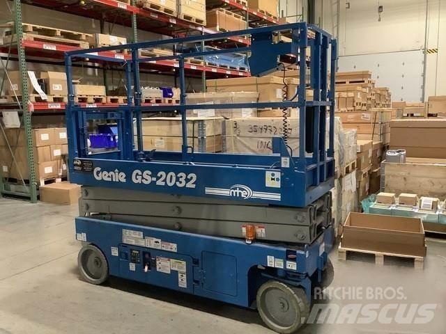Genie GS2032 Ножничные подъемники