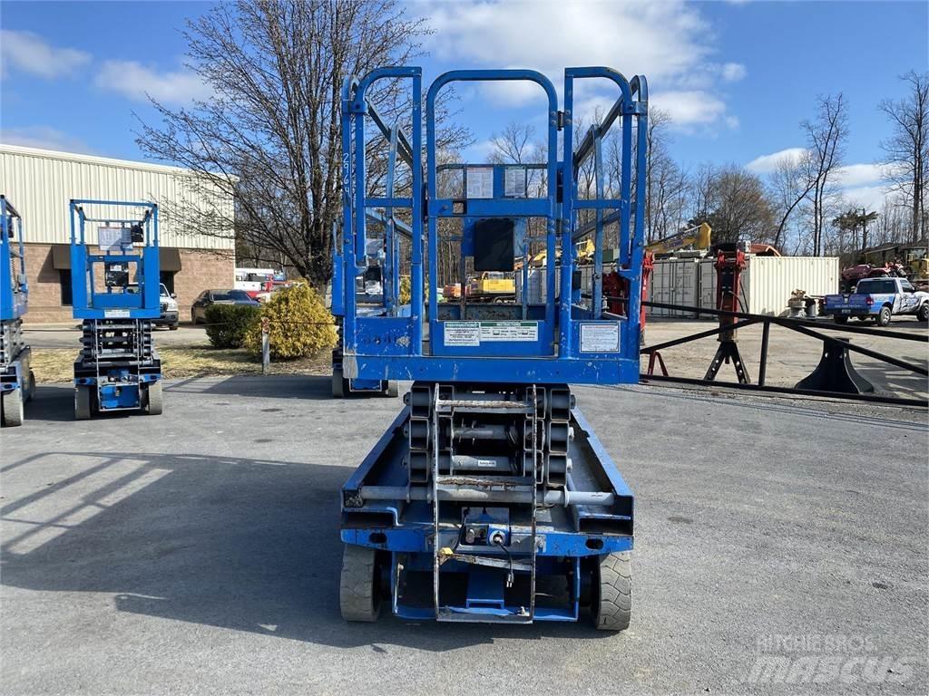 Genie GS2646 Ножничные подъемники