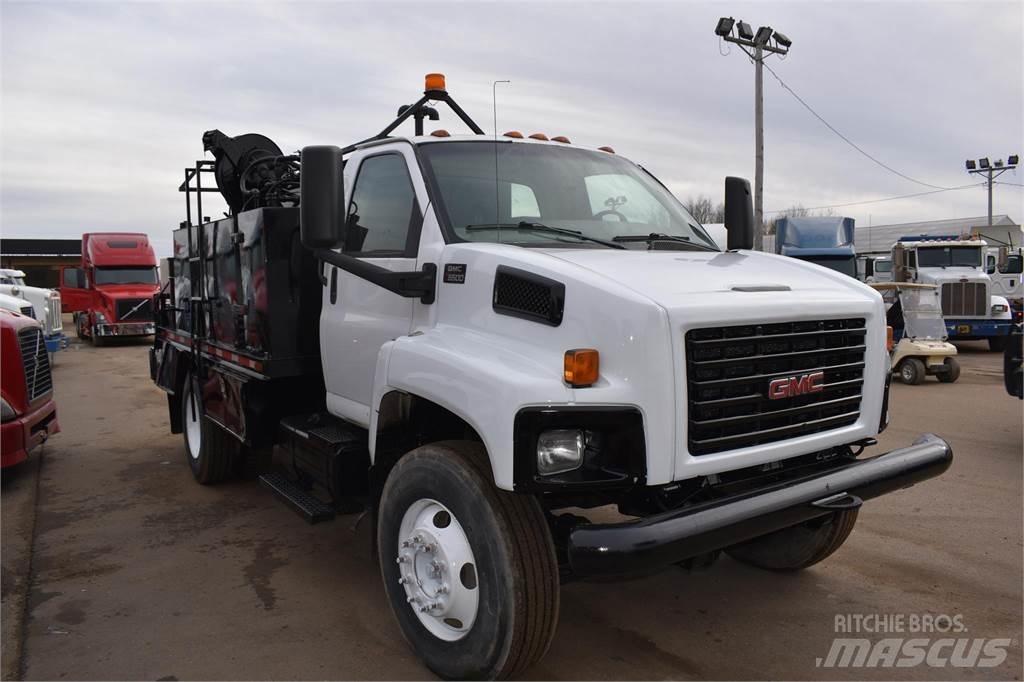 GMC TOPKICK C6500 Грузовики-цистерны