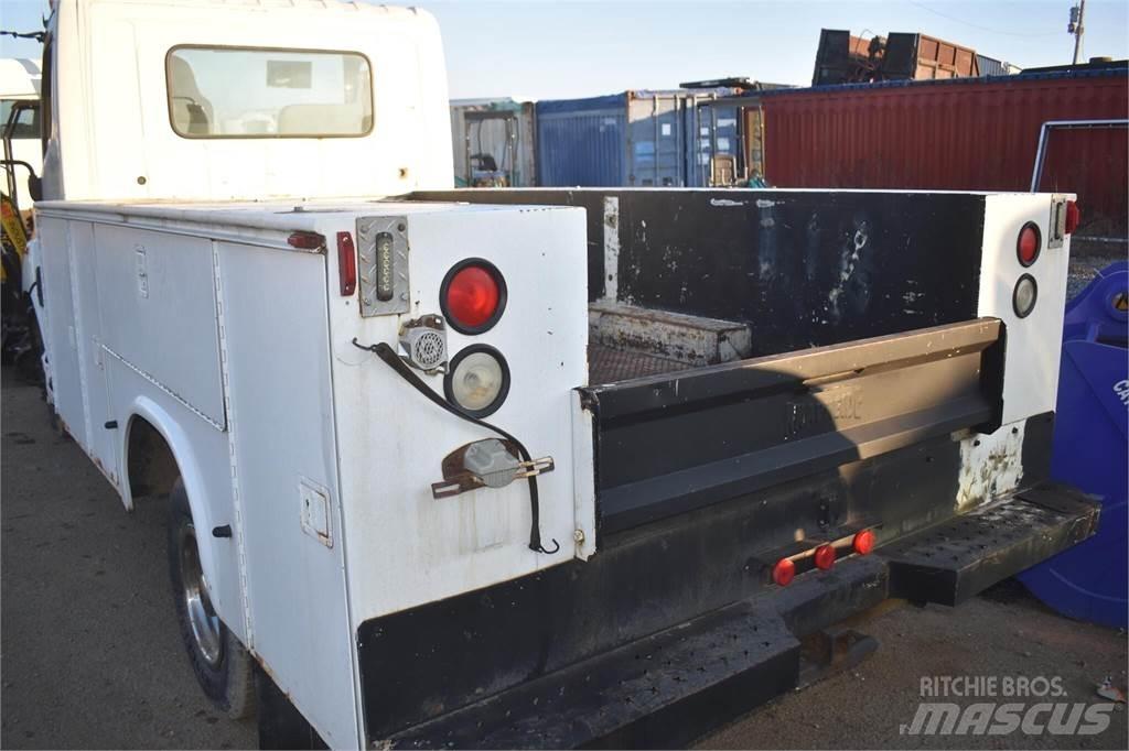 Hino 145 Комбинированные дорожные машины