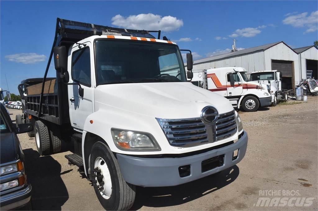 Hino 338 Грузовики-Самосвалы