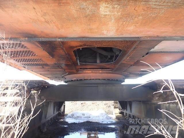Hitachi EX700 Гусеничные экскаваторы