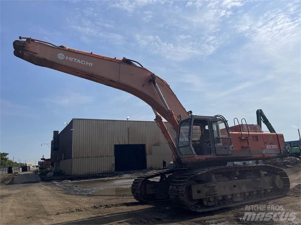 Hitachi EX700 Гусеничные экскаваторы
