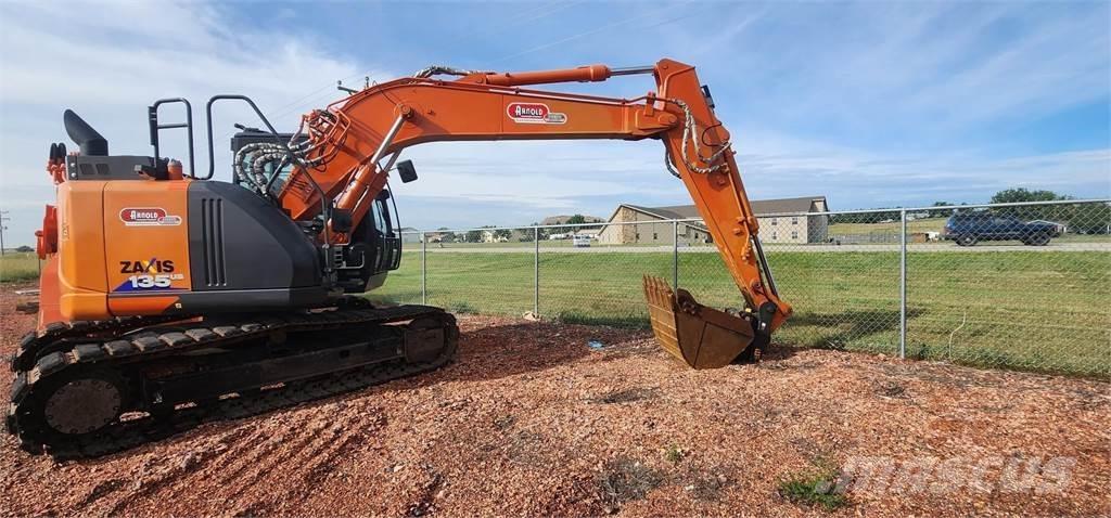 Hitachi ZX135US-6 Гусеничные экскаваторы