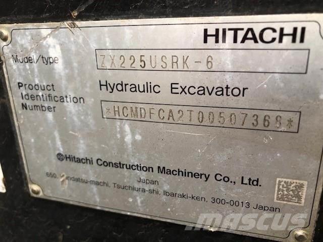 Hitachi ZX225USRK-6 Гусеничные экскаваторы