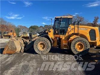 Hyundai HL965XT Фронтальные погрузчики
