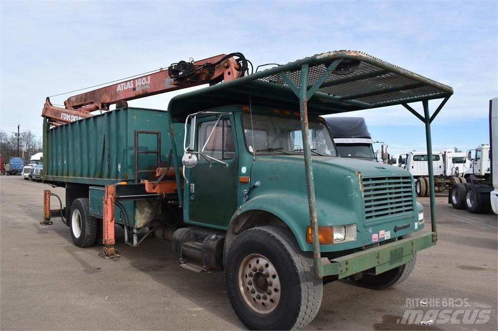 International 4700 Автомобильные краны